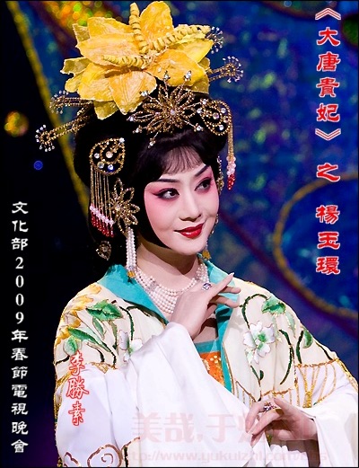 梨园子弟,李胜素简介