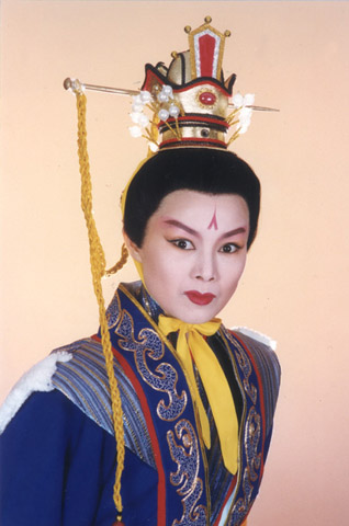 梨园子弟,江瑶简介