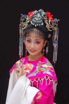 梨园子弟,余淑华简介