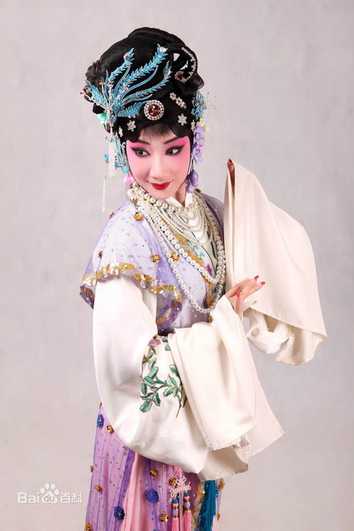 梨园子弟,张佳春简介